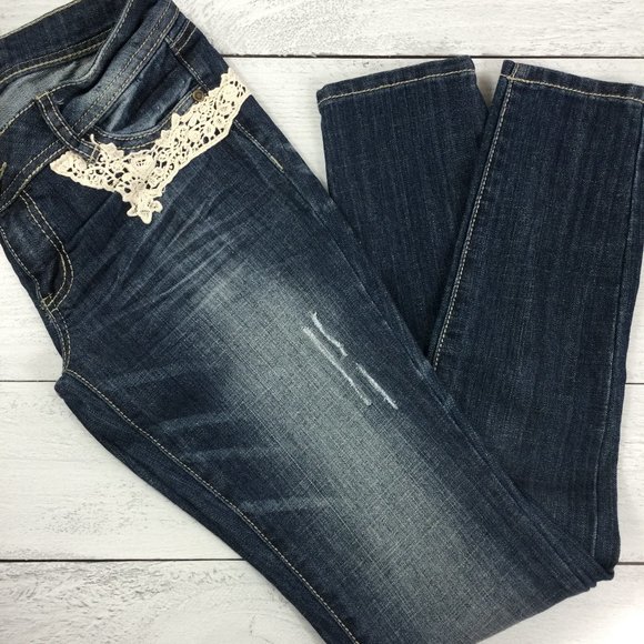 Hot Kiss Skinny Lily, White Lace Details, Size 5 - Picture 6 of 13